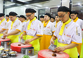 �����Ӣרҵ